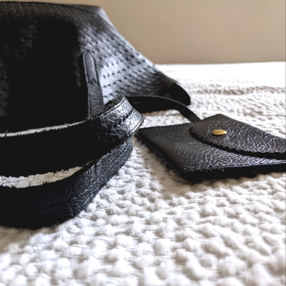 J.Crew Preforated Heart Tote Bag - Picture 6 of 7